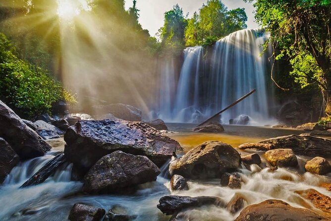 Phnom Kulen Waterfall National Park from Siem Reap - Preah Ang Thom and the reclining Buddha