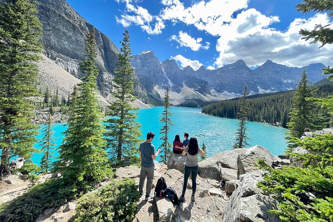 Private Banff and Yoho National Park Tour with Moraine Lake - Lake Louise: famous for good reason