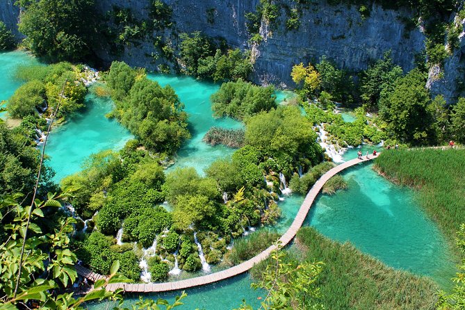 Private experience of Rastoke and Plitvice Lakes from Zagreb - Local cheese in Rakovica