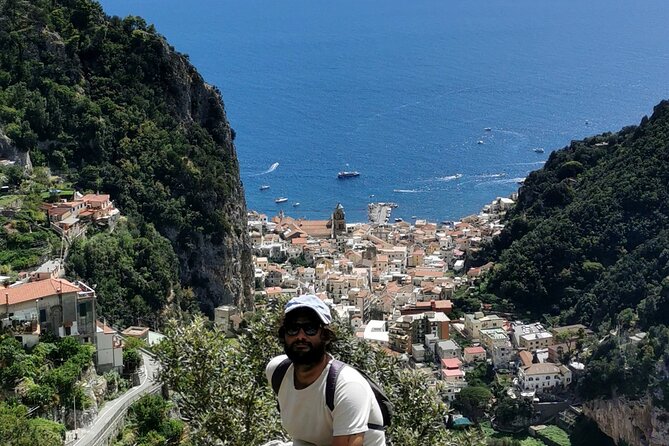 Private Tour Walking in Ferriere Valley Nature Reserve Amalfi - What the private guide adds