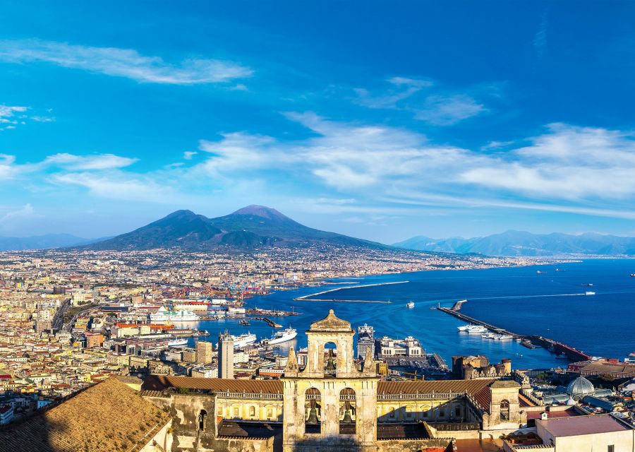 Round-Trip to Vesuvius National Park From Ercolano - The bus ride up to 1,000 meters