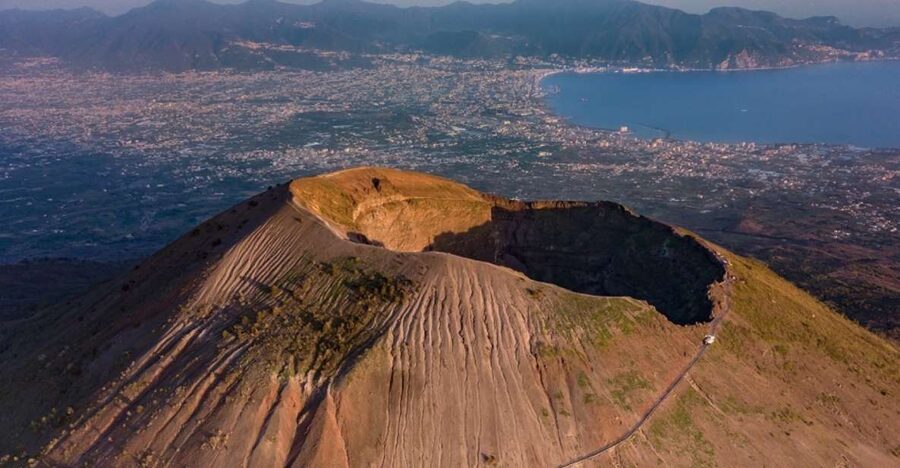 Round-Trip to Vesuvius National Park From Ercolano - Who will enjoy this experience most