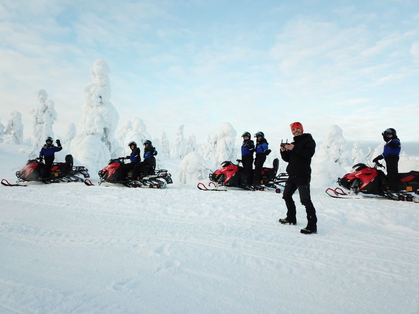 Rovaniemi: Full-Day Snowmobile Safari into the Wilderness - Learning to handle a Lapland snowmobile