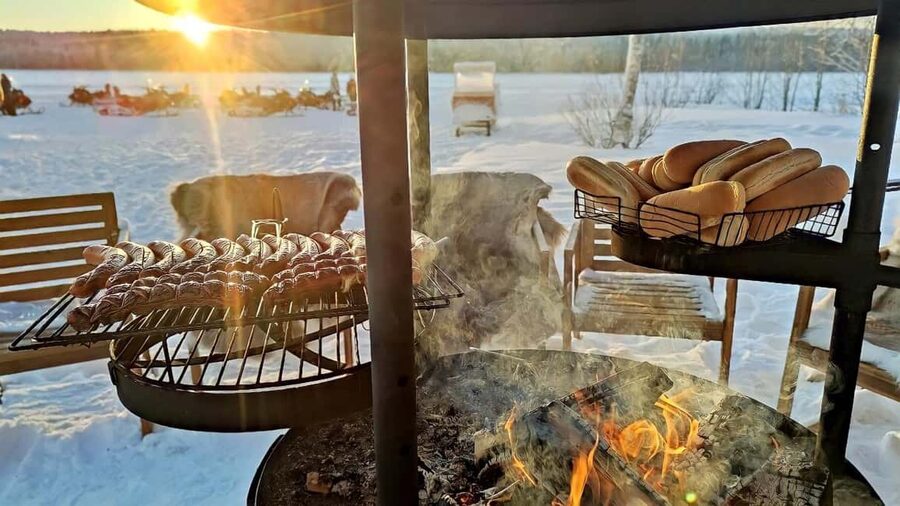 Rovaniemi: Guided Wilderness Snowmobile Safari & Barbeque - How this compares with a busier Rovaniemi safari