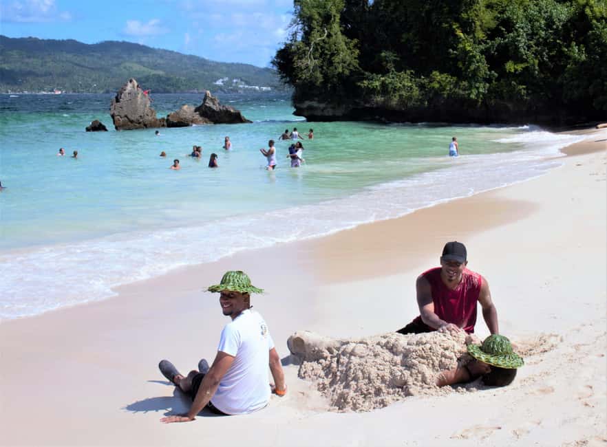 Samaná: Los Haitises National Park & Cayo Levantado Island - Los Haitises National Park and its limestone islands
