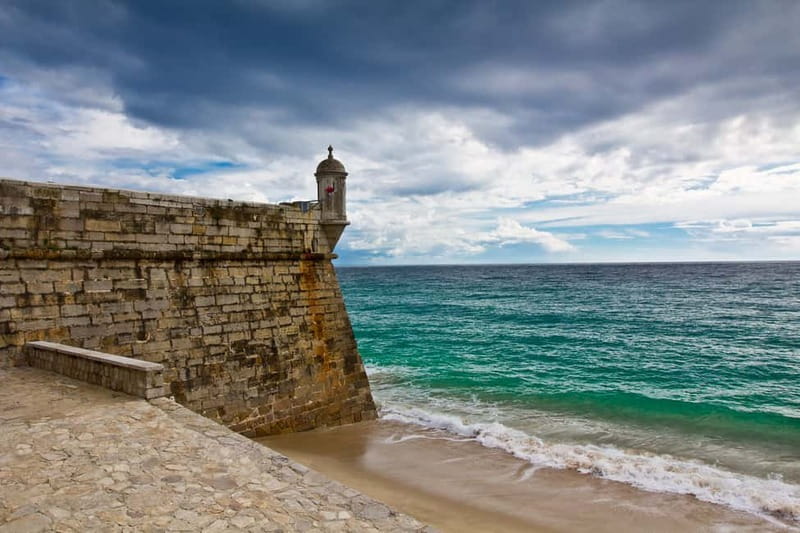 Sesimbra & Arrábida National Park Tour with 5 Wines Tasting - Who should book this day out?