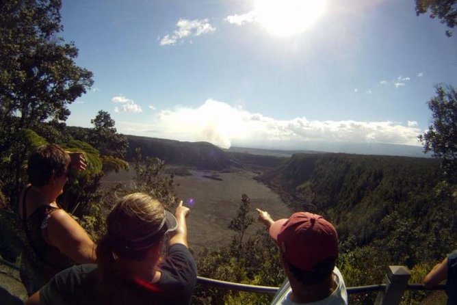 Small-Group Big Island Tour: Hawaii Volcanoes National Park and Kona Coffee Farm - The Halemaʻumaʻu area and changing volcanic conditions