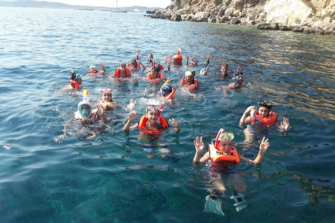 Snorkeling marine protected area Tavolara - What happens at the Crisso shipwreck