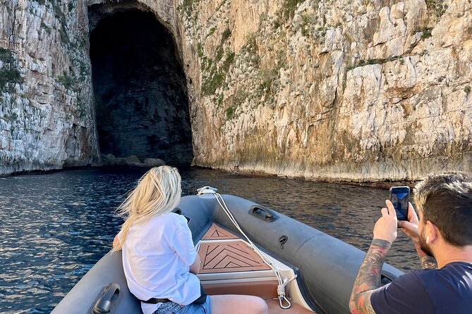 Speed Boat Tour to National Park and Grama Bay - What the Vlore speed boat day is really like