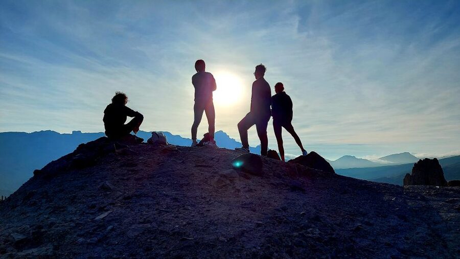 Tenerife: Teide National Park Sunset & Stargazing Tour - Sunset above the clouds
