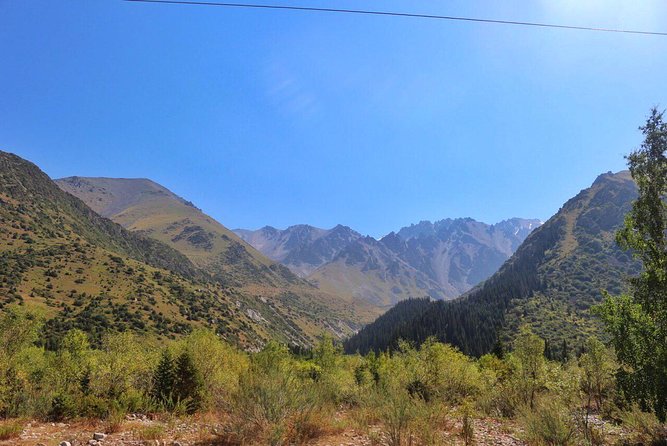 The hiking paradise Ala Archa National Park, 1 day - Hotel pickup and the 50-minute drive