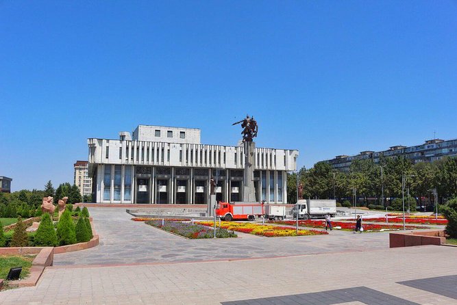 The perfect day: Ala Archa National Park + Bishkek city tour - Ala-Too Square and Freedom Boulevard