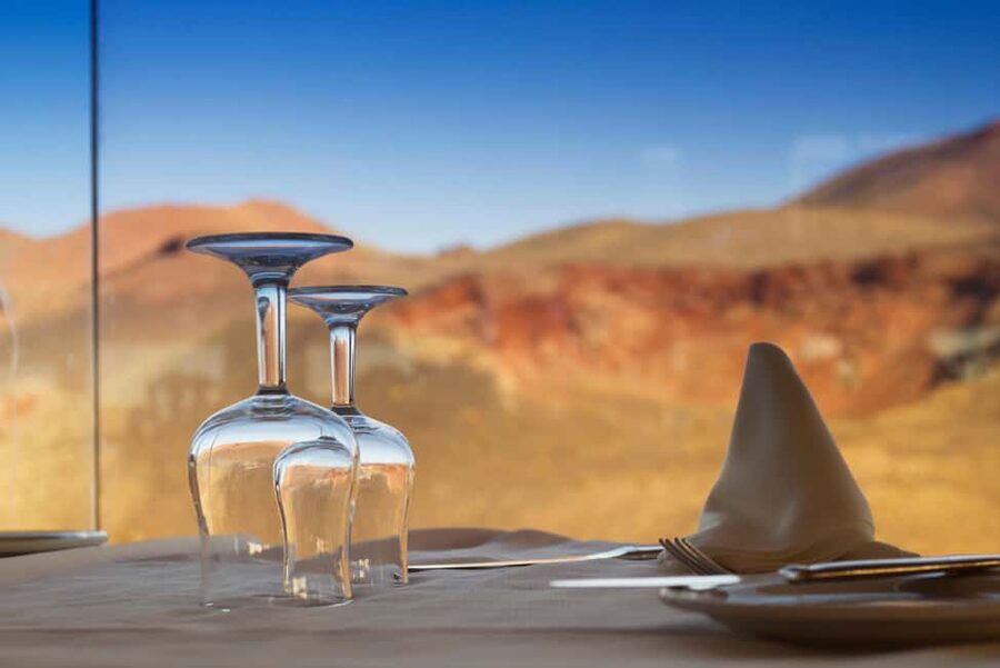 Timanfaya National Park: Evening Tour with Volcano Dinner - Earth, Water, and Fire in the volcanic zone