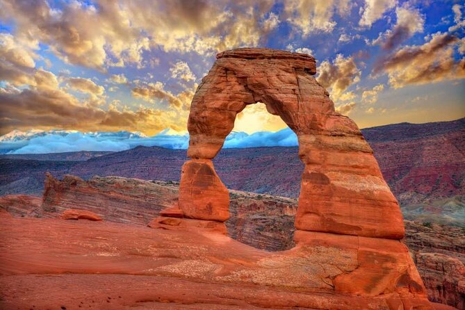 Utah Mighty 5 National Parks: Small Group 7-Day Tour - Day 6: The Wave lottery, Horseshoe Bend, and Moqui Cave