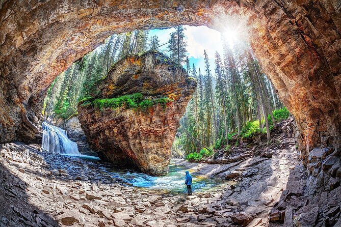 Yoho, Banff National Park, Okanagan Lake 4-Day Tour from VR - Day one: from Vancouver to Okanagan wine country